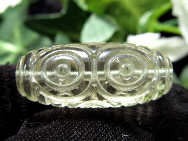 数量限定入荷！貴重天珠 リビアングラス 龍眼天珠 重さ3.3g 幅約23.5mm