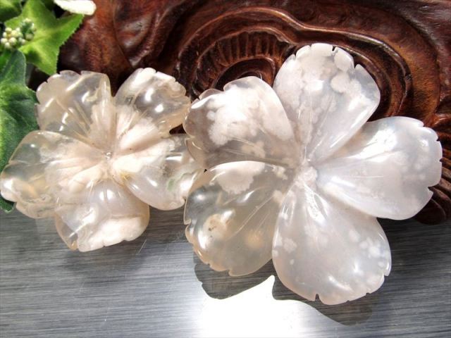 さくらメノウ 桜型 彫刻 最大幅約45mm-55mm 1個売り 桜が咲く瑪瑙 チェリーブロッサムアゲート インテリアにも マダガスカル産