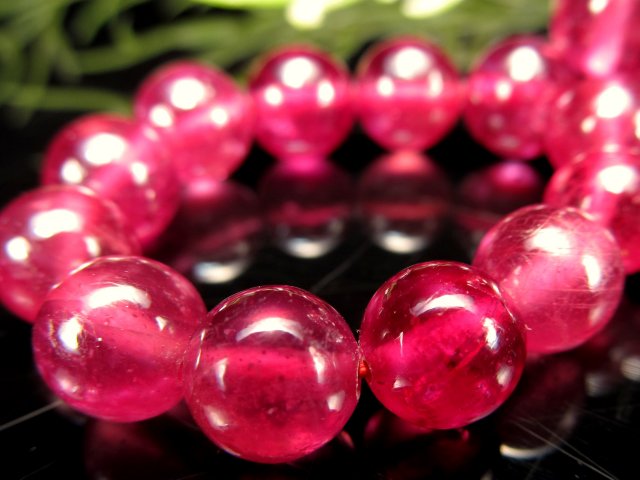 至高の1本 S級 宝石質 ルビー(紅玉)ブレスレット 8mm-9mm×24珠