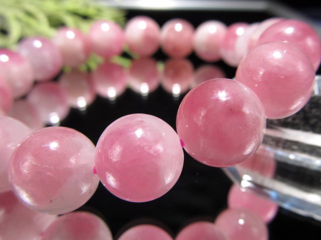 大珠 花びらが舞うような優美な色彩 3A ピンクトルマリンシリカ 電気石 ブレスレット 11.5mm-12mm×18珠 ピンクとホワイトの美しいコントラスト
