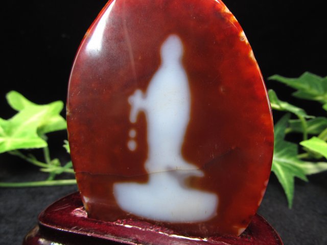 完全限定入荷 入荷頻度極少 赤瑪瑙原石スライス 観音紅天珠プレート