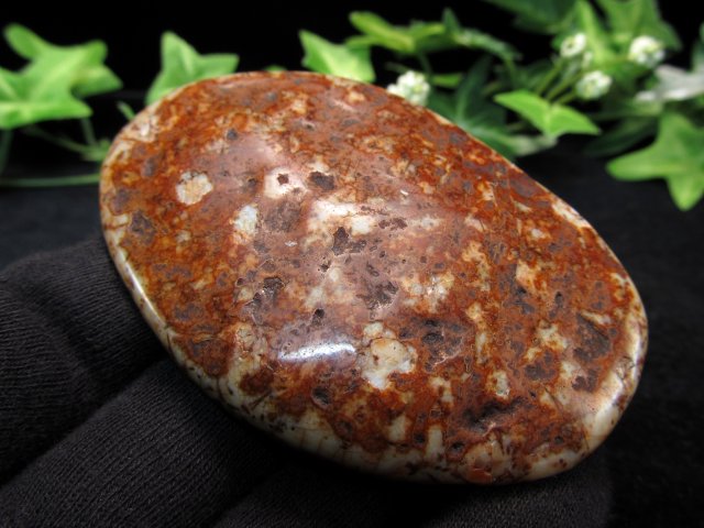 完全限定入荷 入荷頻度極少 赤瑪瑙原石スライス 観音紅天珠プレート