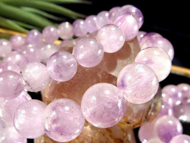 ゲーサイト入り モンドクォーツエレスチャルブレスレット 約8.5mm-9mm