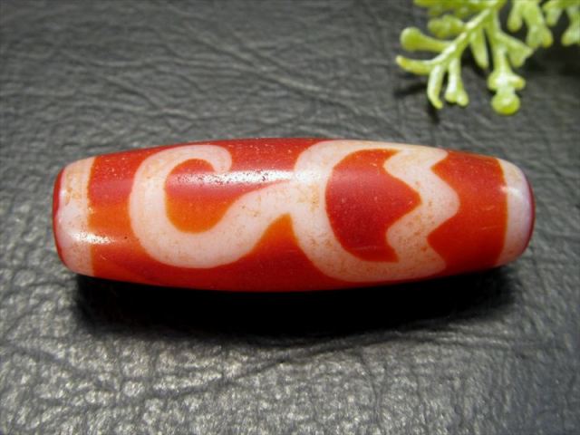 希少紅朱砂入り 水蓮花紅天珠(すいれんかべにてんじゅ) 約37mm-39mm 1