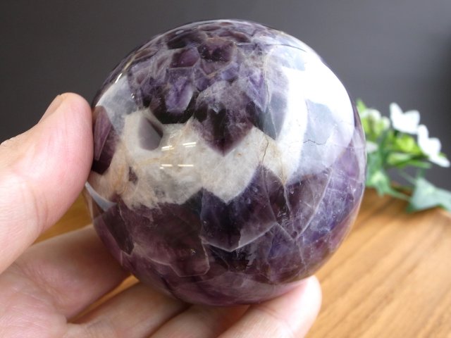 ★特選一連★愛の守護石♡【シェブロンアメジスト『紫水晶』8mmラウンド連】❤️ ☆特選一連☆愛の守護石♡【シェブロンアメジスト『紫水晶』8mm