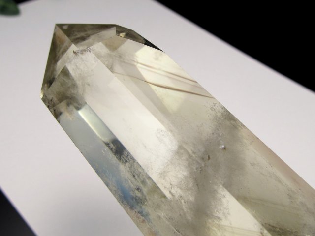 虹入り水晶六角柱(専用台付き) ラダー・虹・ファントム入り 5A シトリン ポイント 六角柱 専用