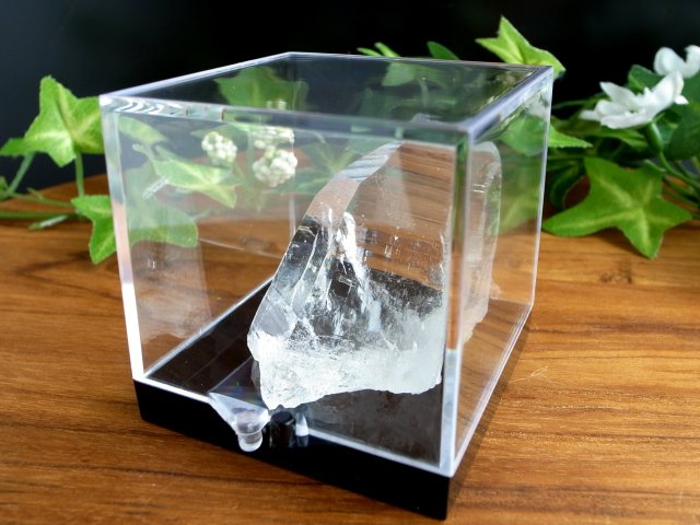 5A 虹入り！希少 レムリアン レムリアンシード クリスタル ポイント 原石 長さ約50mm 重さ約39.1g 抜群の透明度を誇るコロンビア産