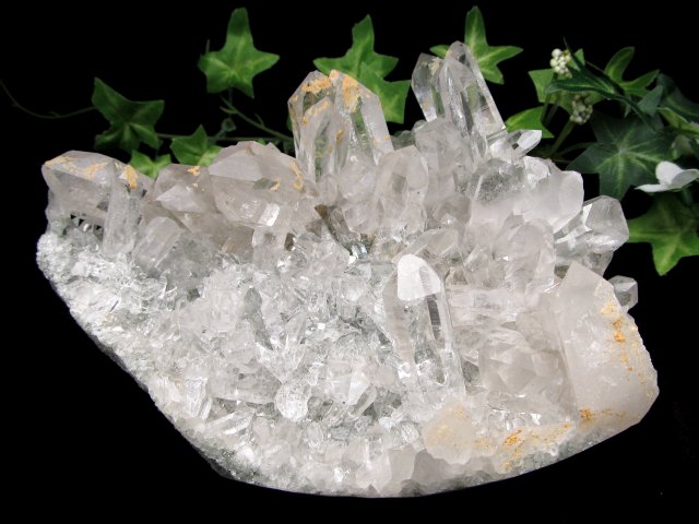 ヒマラヤ山脈の最高品質水晶 マニハール産 水晶クラスター 最大幅約153mm 約1087g 厳選1点物 ギャランティカード付き