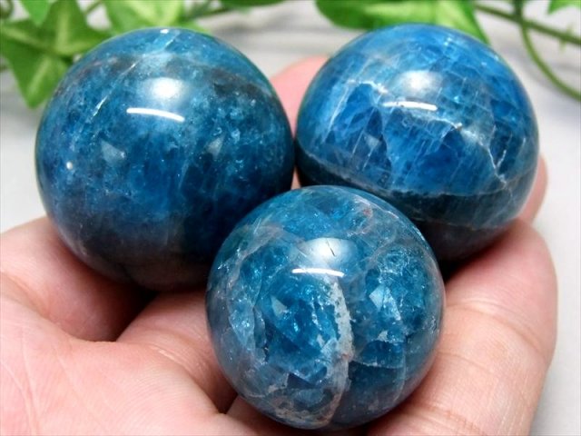 4A シラーありも ブルーアパタイト 丸玉 1個売り 直径約42mm-44mm 深み