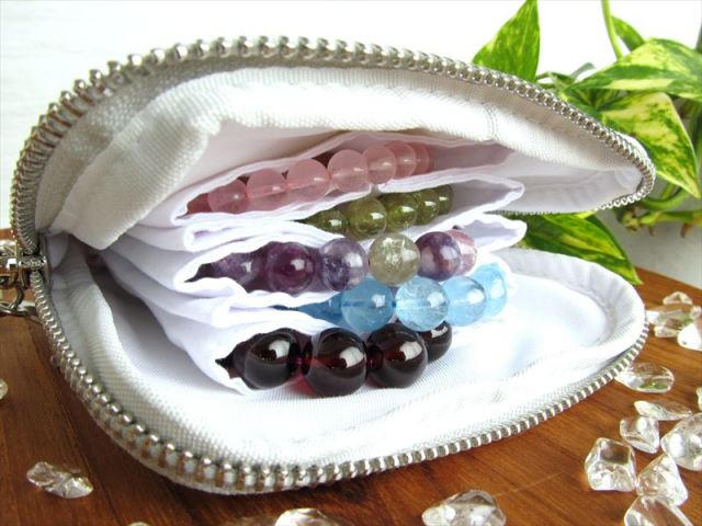 選べる4色 PUレザー ブレスレット専用 旅ポーチ 幅約13.5cm×12cm