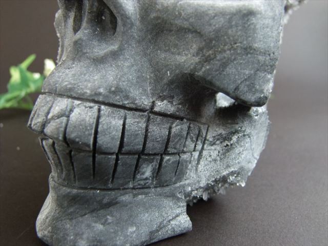 唯一無二、幻影ドクロ ゴーストスカル 彫刻置物 最大幅約165mm