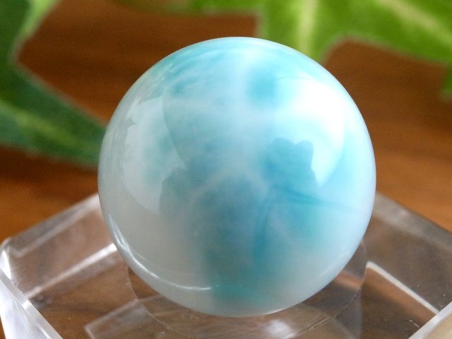 バイヤー厳選 水面のような模様が美しい 5A 極上ラリマー 丸玉 K9台座付き 重さ 6.2g φ 16mm ドミニカ共和国産 パワーストーン 天然石