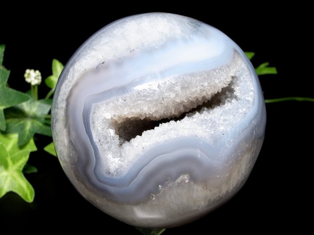 笑福開運アゲートボール 笑口 メノウ アゲート 丸玉 台座付 直径 83.5mm 重さ 765g 瑪瑙&水晶 笑福開運 魔除けの石 ブラジル産