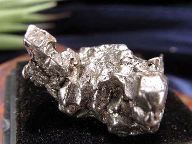 希少鉄隕石 カンポ・デル・シエロ 隕石 最大幅約23.8mm 重さ約18.0g 約5000年前に飛来した神秘の石 魔除けのお守りとして 1点物 アルゼンチン共和国産