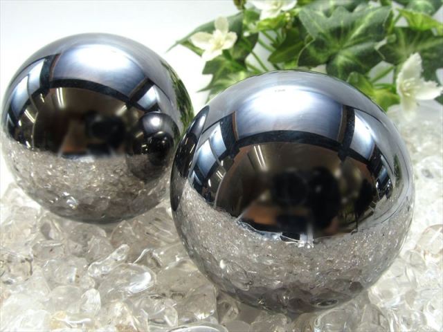 テラヘルツ鉱石 丸玉 1個売り 直径約30mm 重さ約35g つやつや光沢で鏡