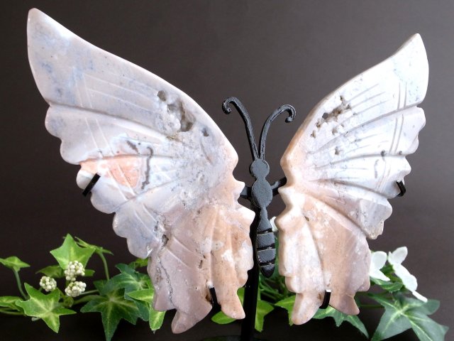 バタフライ 置物 翼は瑪瑙を使用 メノウ 置物 重さ248g インテリアや贈り物に パワーストーン コレクション