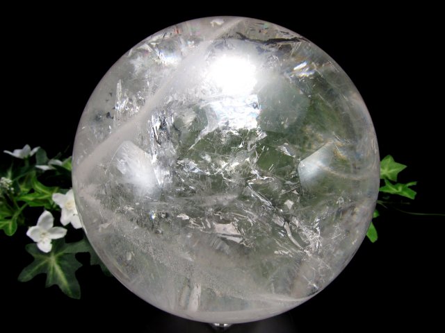 全てを超える特大レインボー 巨大水晶丸玉 天然虹入り水晶 クリスタル