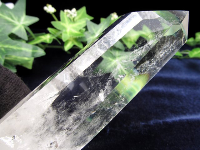 虹入り 透明水晶 ポイント 専用木製台座付 高さ145mm 重さ242g 極上超透明 浄化 インテリア 一点もの ブラジル産