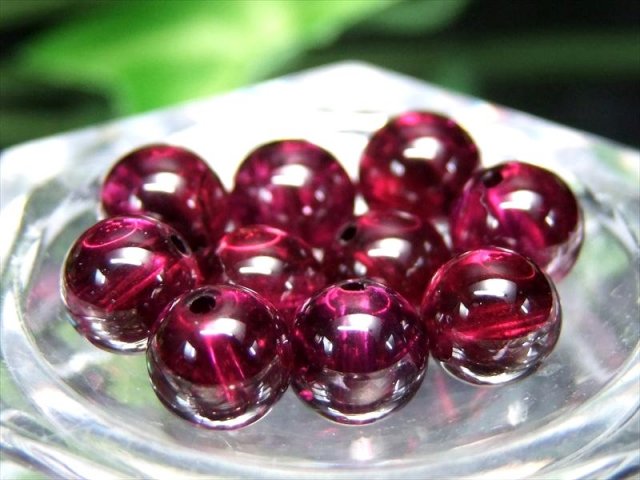 現品撮影の25粒 5A 1粒売り ロードライトガーネット 7mm 魅惑のワイン
