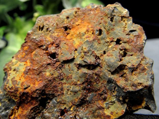 希少 国産原石 菱鉄鉱 シデライト 母岩付き 原石 1個売り 重さ約30g