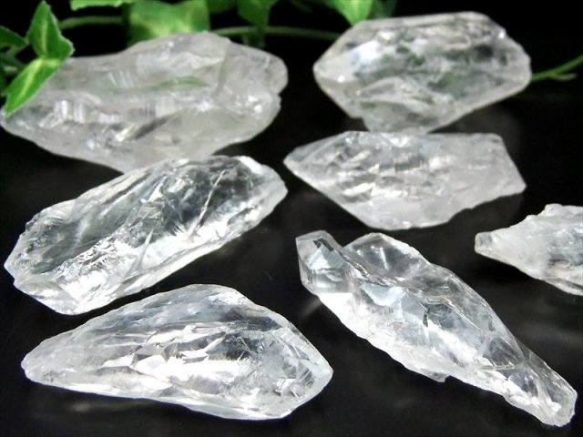 ホワイトアメジスト 単結晶 ポイント 原石 重さ約20g-30g 1個売り