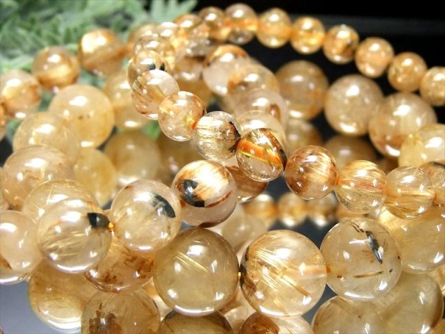 2A+ 母岩ヘマタイト入り ゴールドタイチンルチルクォーツ ブレスレット 10.5mm-11mm×19珠前後 金針たっぷり 繊細針やタイチン入りも ブラジル産