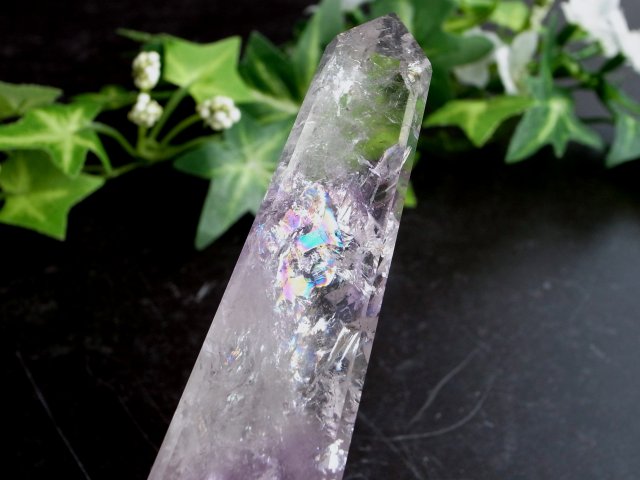 産地直送 大人気浄化アイテム アメジストファントムクォーツ 紫幻影水晶 オベリスク 置物 高さ約109mm 重さ約102g 2月の誕生石