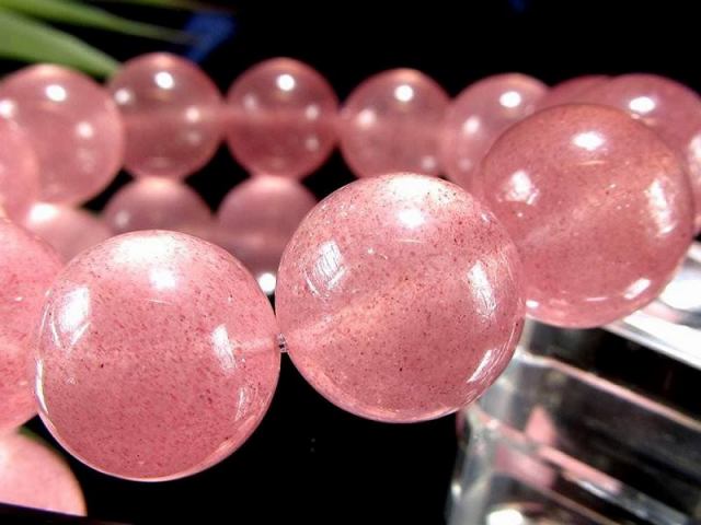 迫力の大珠 AA+ ピンクエピドート・シスト ブレスレット 16.5mm-17mm×13珠 抜群の艶光沢 明るめジューシーピンク きらきらインクルージョン 幸福感を得る石