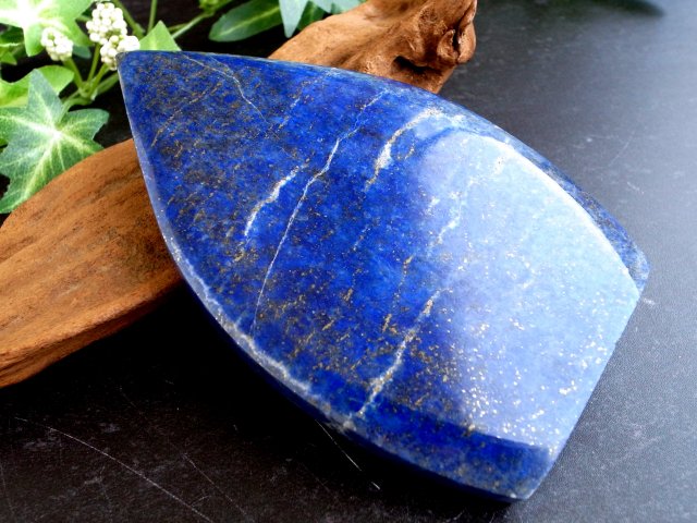 ラピスラズリ ドロップ型 置物 重さ279g つやつや光沢のある紺色 幸運を呼び寄せる アフガニスタン産