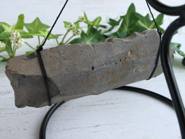 古代からの調べ 国産原石 サヌカイト 原石 石琴 石サイズ約120mm 讃岐