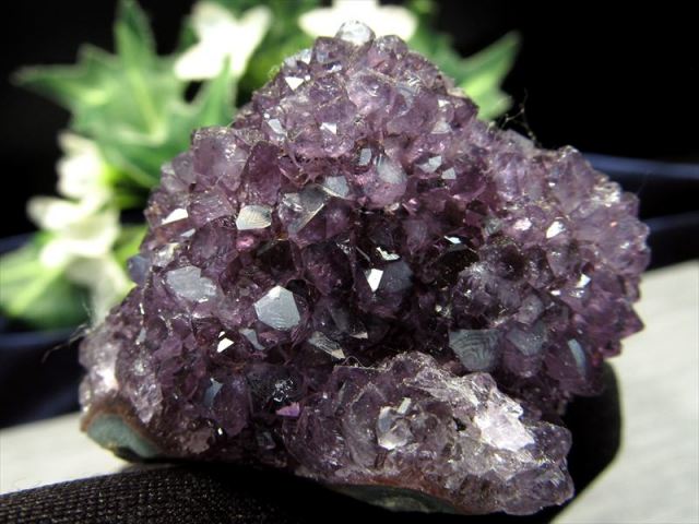 花咲く紫結晶 フラワーアメジスト クラスター 重さ25g-35g 美結晶 愛の