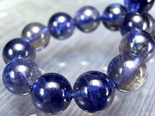 神秘的カラーチェンジ アイオライト コーディエライト/菫青石 ブレスレット きんせい石 8.5mm-9mm×22珠 夢や目標へ導く石 一点物 スリランカ産