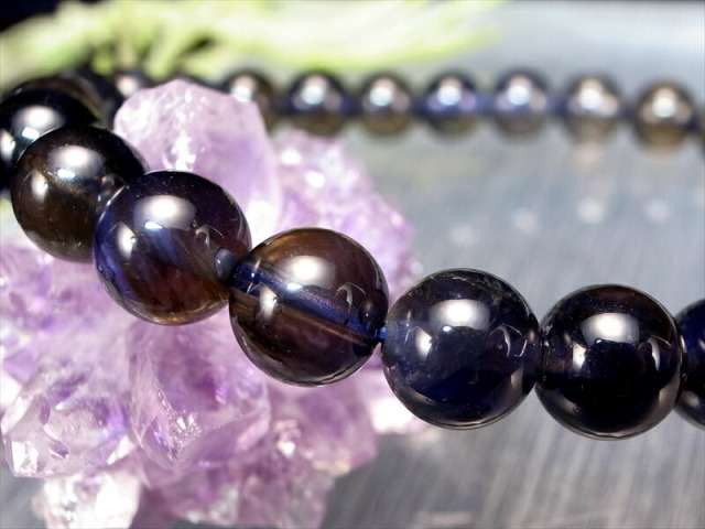 神秘的カラーチェンジ 5A アイオライト コーディエライト/菫青石