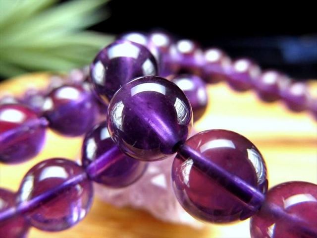 艶やか ディープパープル 3A アメジスト 紫水晶 ブレスレット 約7.5mm-8mm×24珠前後 お買い得価格 愛の守護石 数多くの伝説や言い伝えをもつ石 ブラジル産