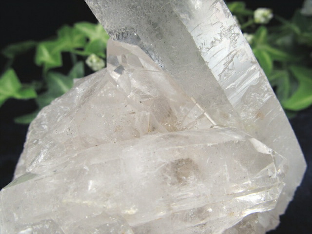 高品質 トマス産 水晶 クラスター 最大幅約90mm 重さ537g 最高級 浄化