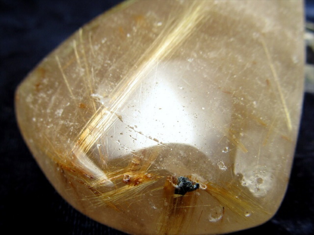 放射ルチル ゴールドルチル クォーツ フリーフォーム 幅約58mm 重さ約52g ポリッシュ 金運上昇 激レア 繊細針 一点もの ブラジル産