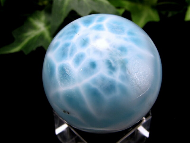 バイヤー厳選 水面のような模様が美しい 4A 極上ラリマー 丸玉 K9台座付き 重さ55g φ33mm ドミニカ共和国産 パワーストーン 天然石