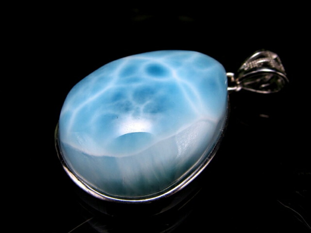 水面のような美しい模様 ラリマー ブルーペクトライト ペンダント