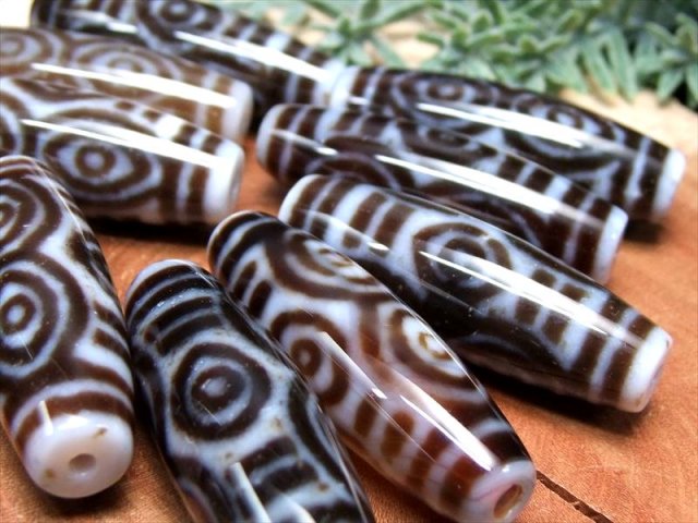 A至純天珠 白 龍眼白天珠 りゅうがん しろ てんじゅ サイズ:約37mm