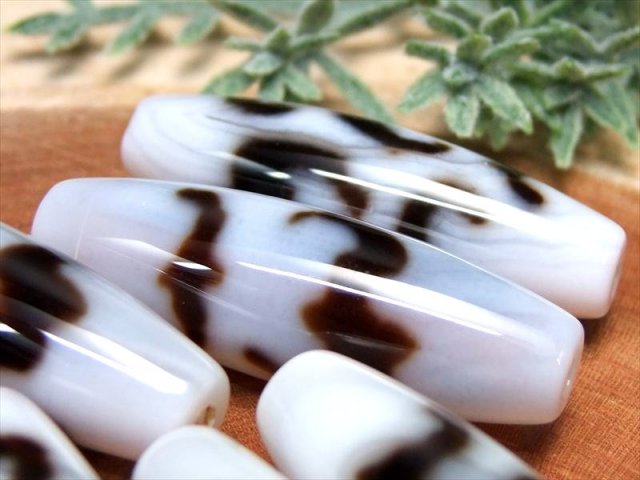 A至純天珠 五福臨門白天珠 ごふくりんもんしろてんじゅ サイズ:約38mm