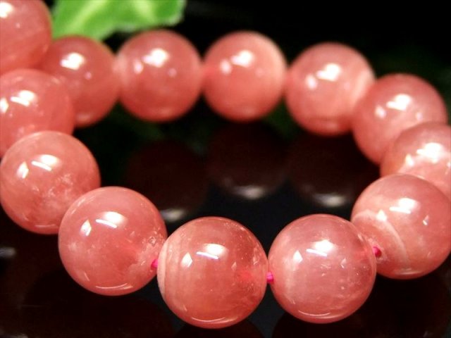 店頭展示中 透明感有り 4A+ インカローズ ブレスレット 9.5mm-10mm×20珠 ロードクロサイト 薔薇色の人生を象徴する石 アルゼンチン産 bl- パワーストーン