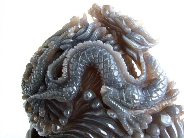 天然石ジオード付き瑪瑙の龍　置物　ご購入前に在庫確認W100 至高の龍神彫刻 笑口瑪瑙 玉持ち龍神 龍彫刻置物 重さ11636g 高さ320mm