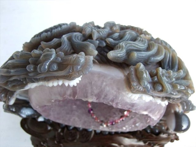 ★龍の置物 めのう 玉付き ☆龍の置物 めのう 玉付き