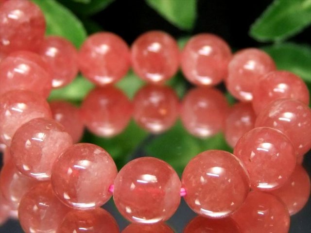 店頭展示中 透明感有り 4A+ インカローズ ブレスレット 8.5mm-9mm×22珠 ロードクロサイト 薔薇色の人生を象徴する石 アルゼンチン産 パワーストーン 天然石