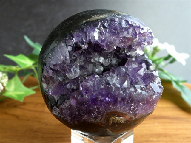店頭展示中 レアな笑口のアメジスト アメジスト 笑口 紫水晶 丸玉 台座