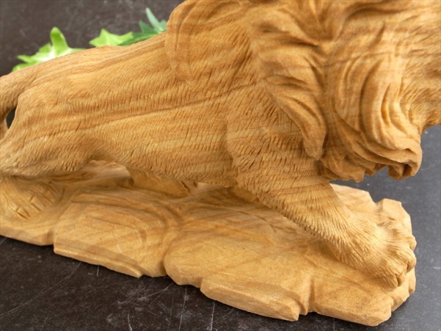 本物の質感 縁起物 ジャスパー ライオン 彫刻置物 最大幅 約220mm 重さ