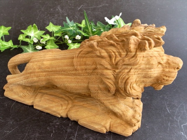 本物の質感 縁起物 ジャスパー ライオン 彫刻置物 最大幅 約220mm 重さ