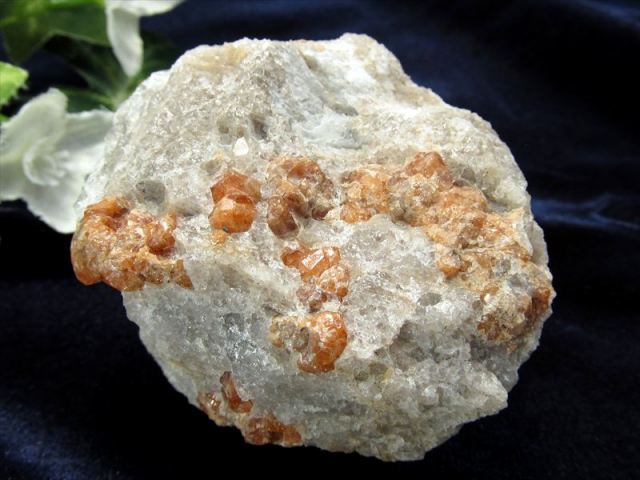 希少 国産原石 スペサルティン ガーネット ラフ原石 約112g 最大幅約50mm 原石ならではの天然のエネルギー 1点物 愛知県豊川市萩町久田野産 パワーストーン