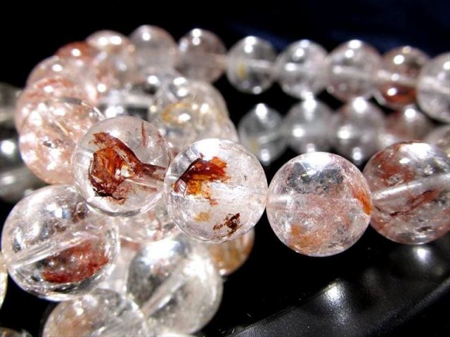 ギラリとしたメタリックな輝き ライモナイトインクォーツ ブレスレット
