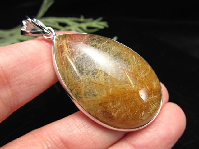 5A ゴールドルチルクォーツ ドロップ型ペンダントトップ 縦約40mm 重さ